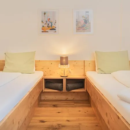 Wiesingerhof Apartment